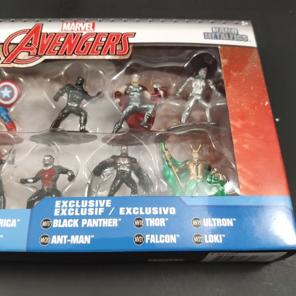 Marvel Avengers 10 Metal Superheroes - Picture 8 of 9